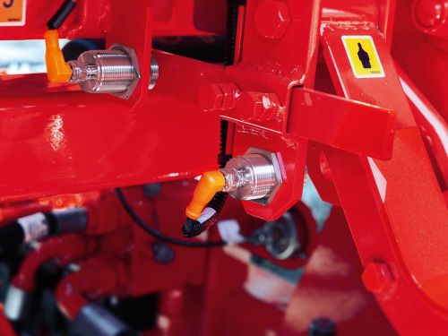 安装在移动工作机械上的感应传感器