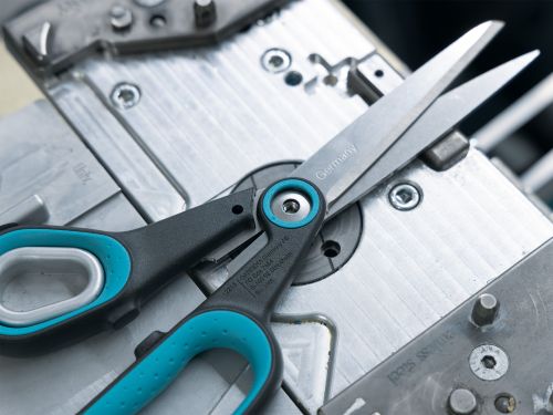 剪刀接头中碟形弹簧正确定位的视图。