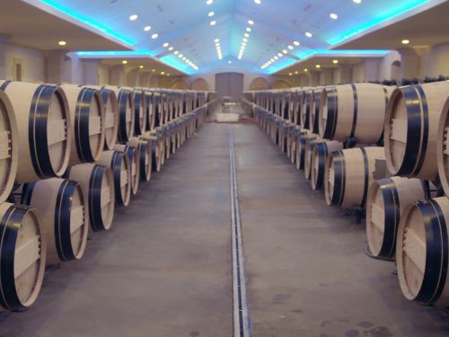 文章的预告图片： Actemium. Renowned wineries digitalise their installations with IO-Link