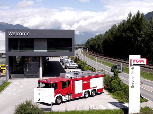 文章的预告图片： EMPL. Custom-made, state-of-the-art mobile machines