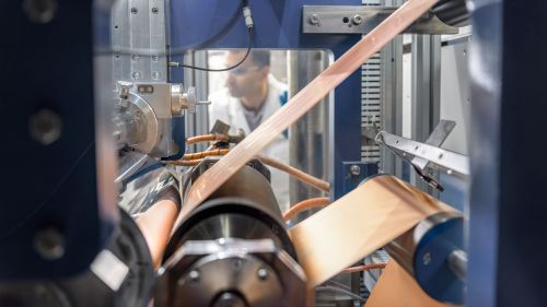 Manufacturing lithium ion batteries in battery research facility