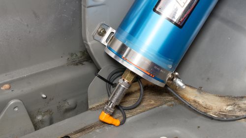 Accusump in boot of a racecar